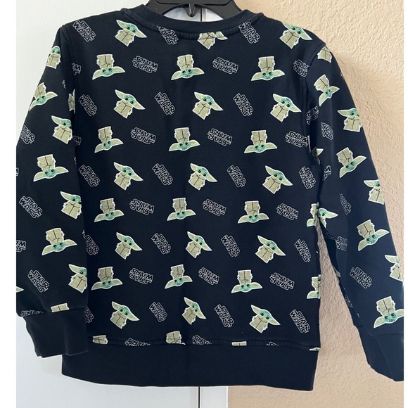 Star Wars Yoda Sweatshirt Boys Size M Logo Graphic Pullover Crewneck - Picture 2 of 6
